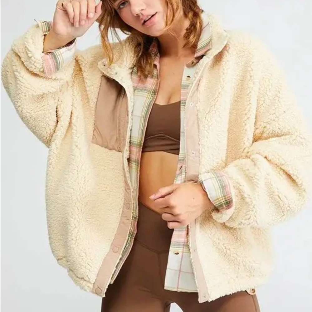 pacsun cozy hiker oversized sherpa jacket size s